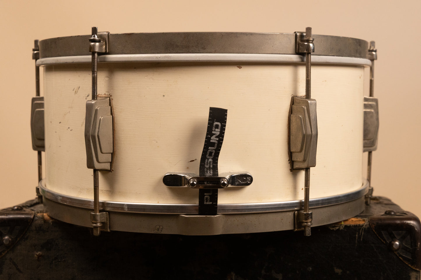1947 Leedy & Ludwig 6.5x14 White Duco Utility Snare Drum