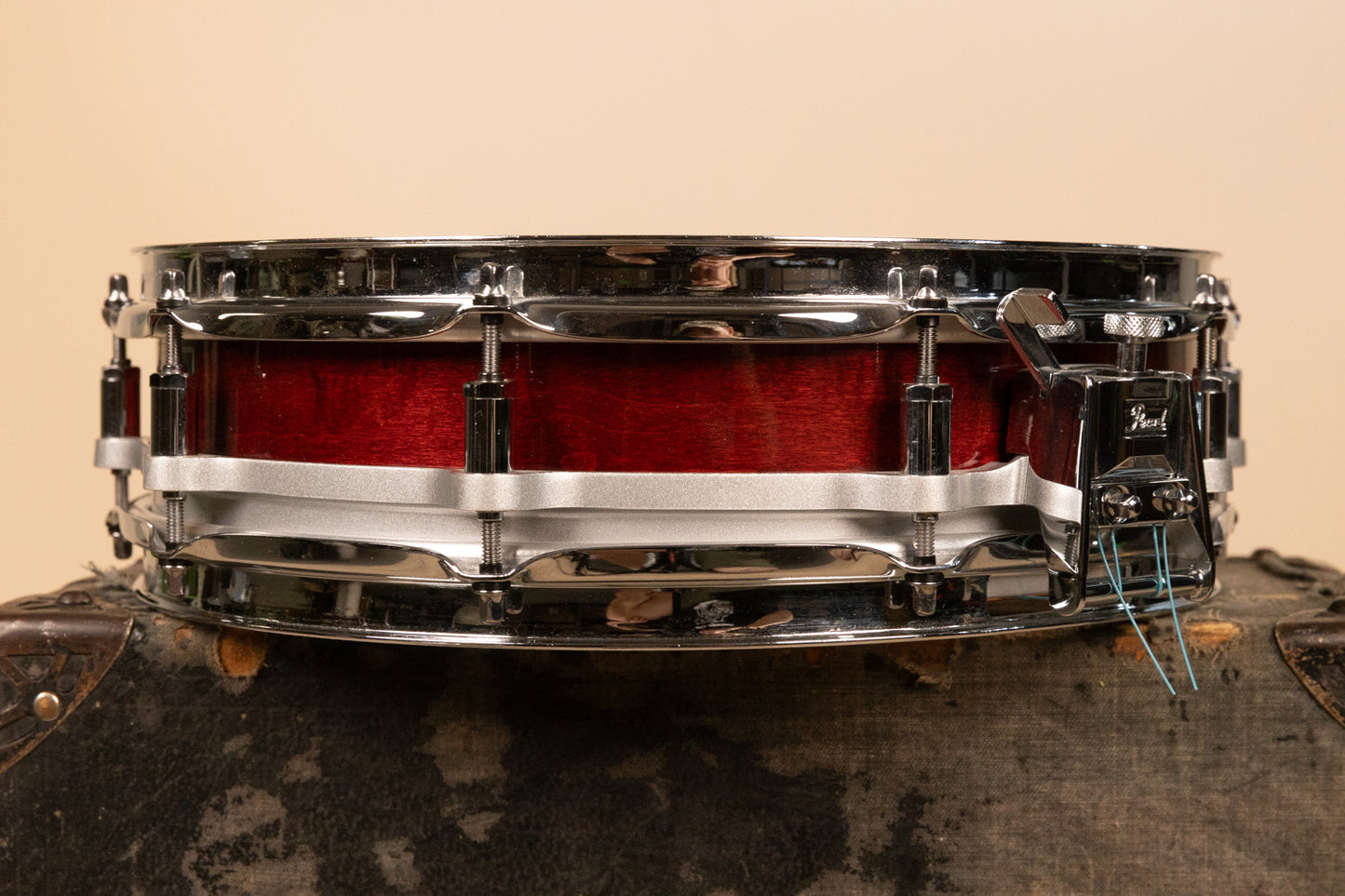 1980s Pearl 3.5x15 Sequoia Red Maple Free Floating Snare Drum