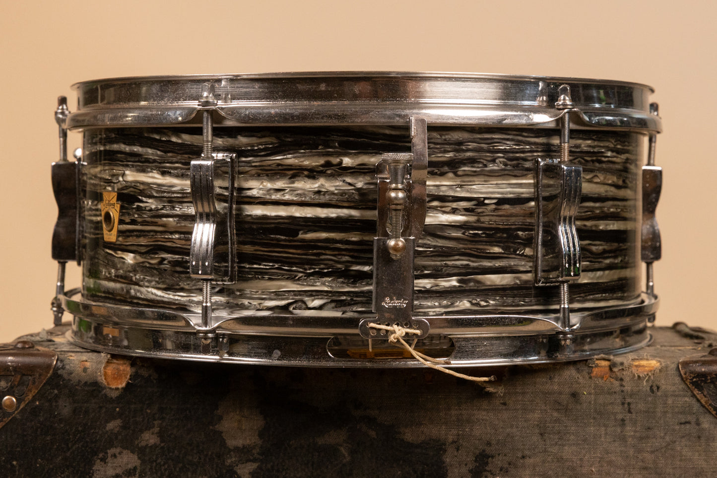 1960s Ludwig 5x14 Oyster Black Pearl Pioneer Snare Drum