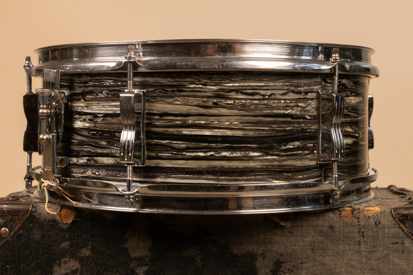 1960s Ludwig 5x14 Oyster Black Pearl Pioneer Snare Drum