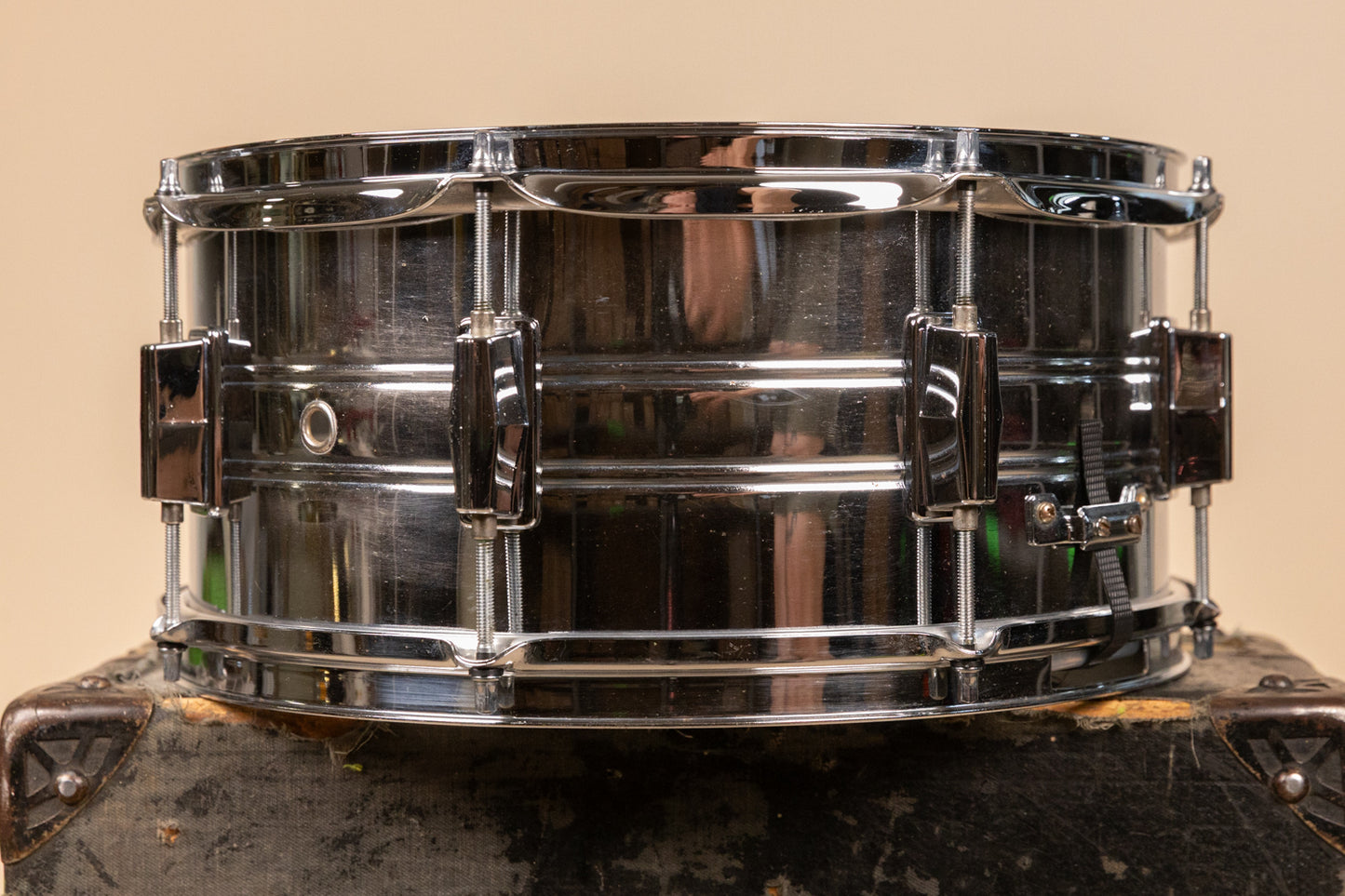 1990s Pearl 6.5x14 Metal Export Snare Drum