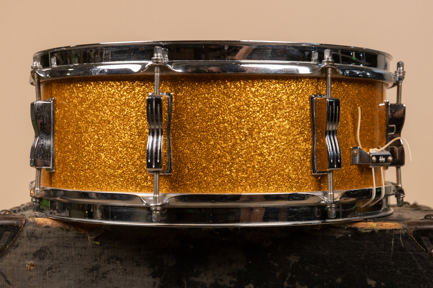 1965 Ludwig 5x14 Gold Sparkle Jazz Festival Snare Drum