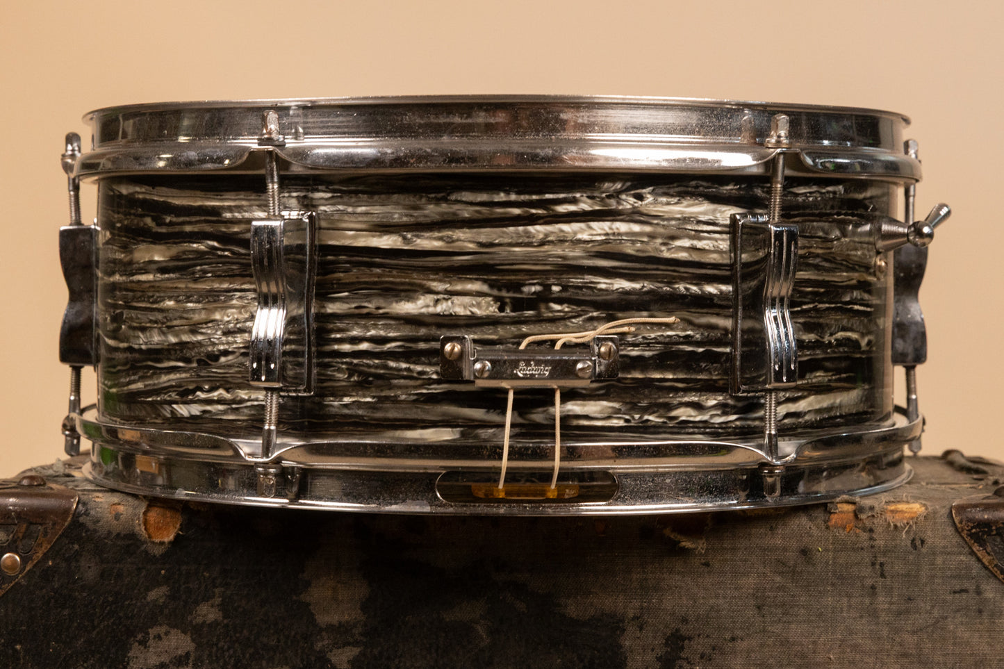 1960s Ludwig 5x14 Oyster Black Pearl Pioneer Snare Drum