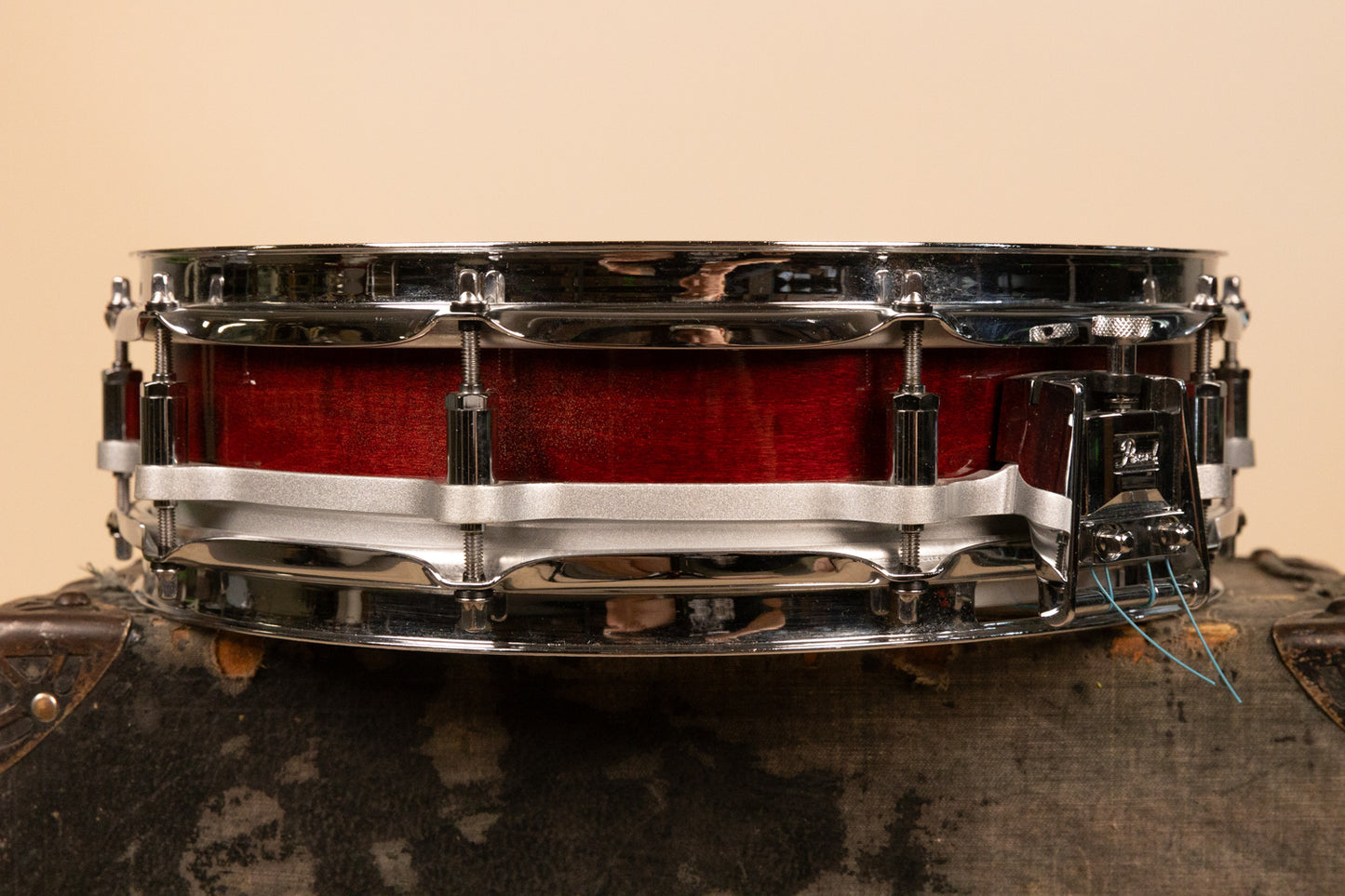 1980s Pearl 3.5x15 Sequoia Red Maple Free Floating Snare Drum