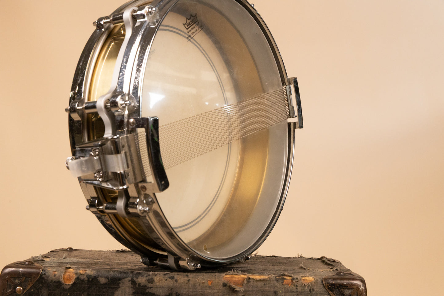 1980s Pearl 3.5x14 Brass Free Floating Snare Drum