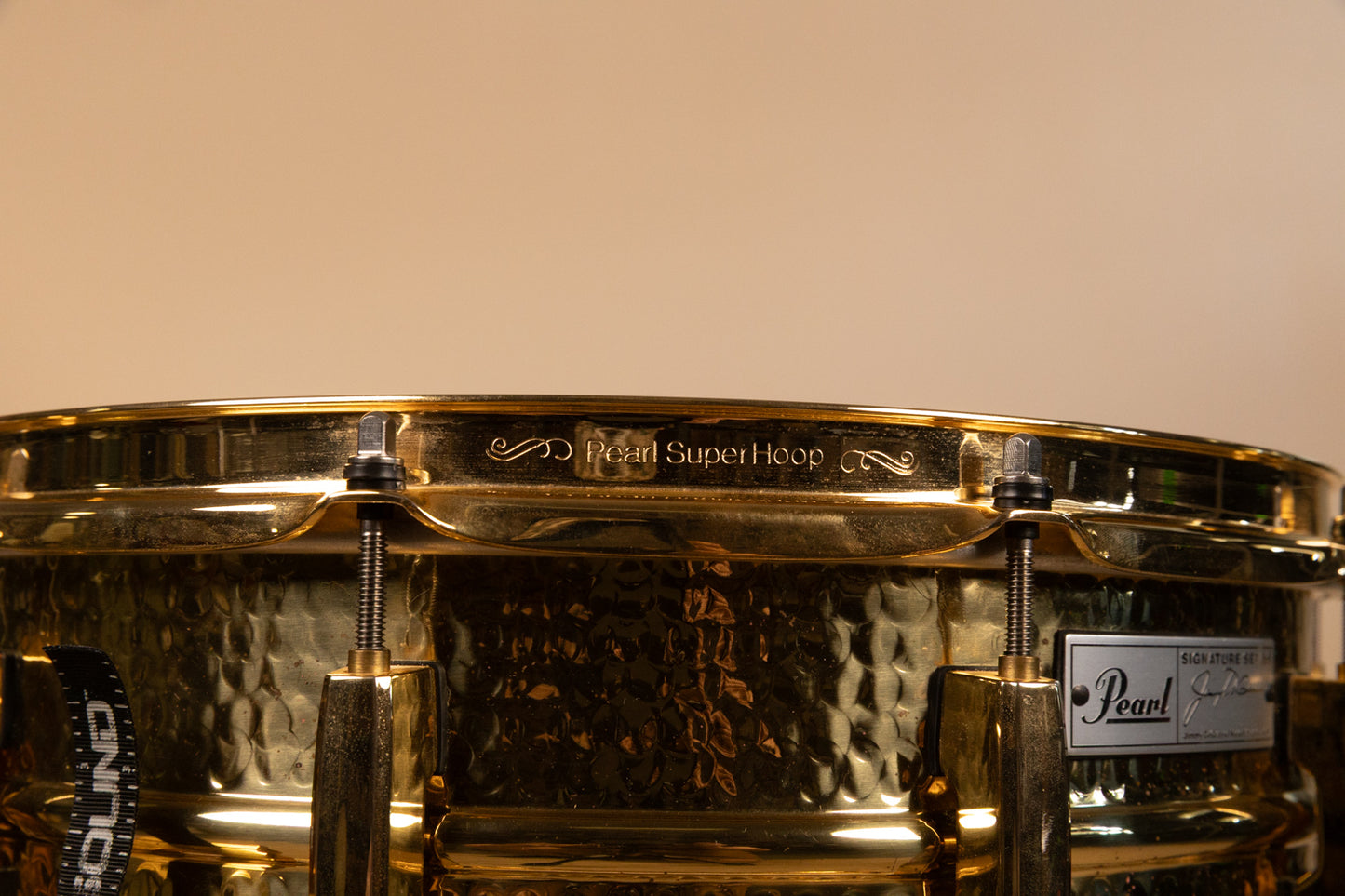 Pearl 5.5x14 Jimmy DeGrasso Signature Hammered Brass Snare Drum