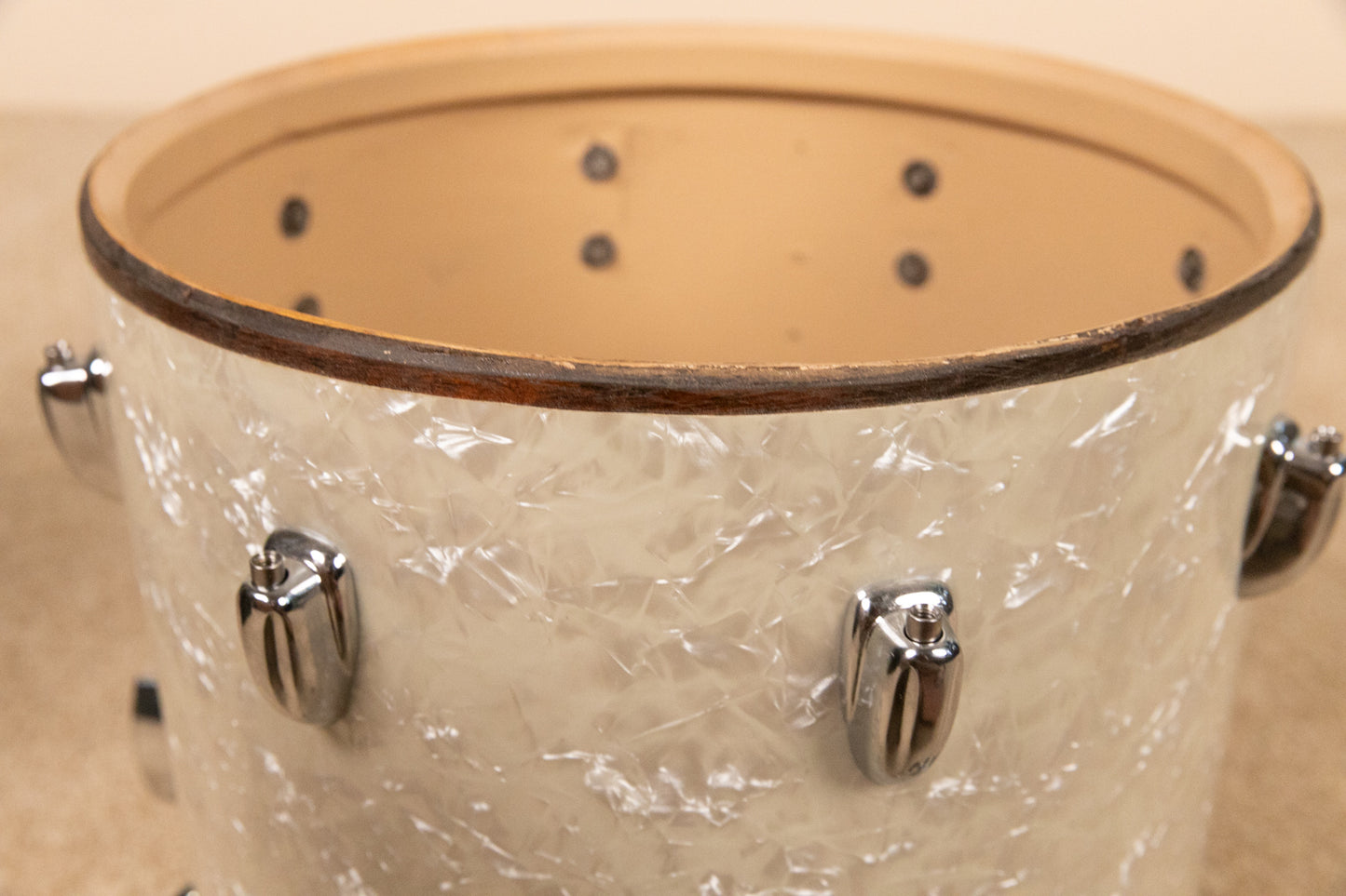 Vintage Ludwig 14x14 White Marine Pearl Floor Tom