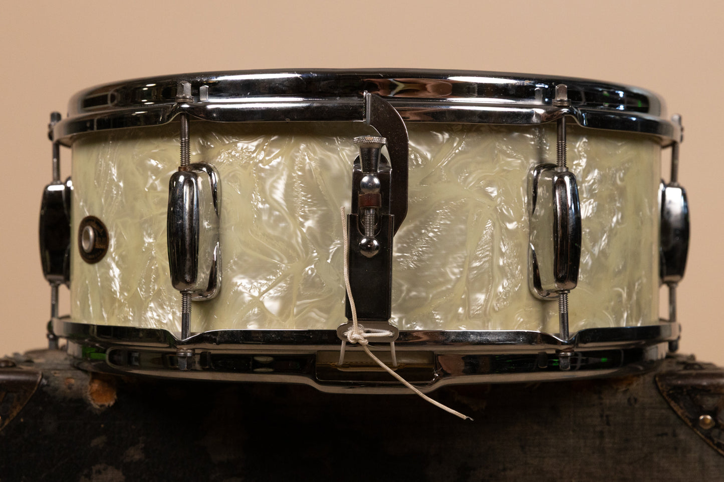 1960s Slingerland 5x14 White Marine Pearl Deluxe Student Snare Drum