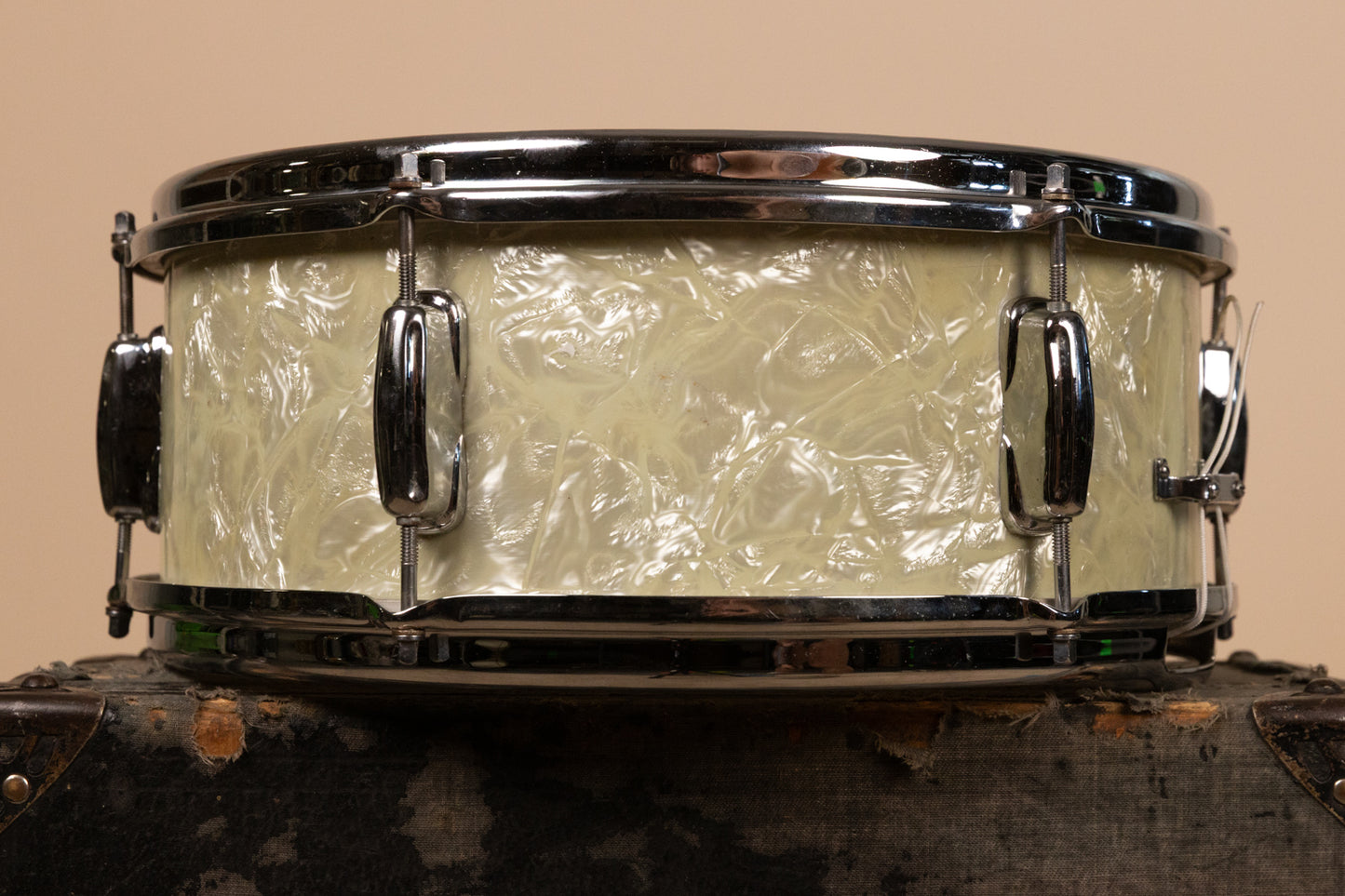 1960s Slingerland 5x14 White Marine Pearl Deluxe Student Snare Drum
