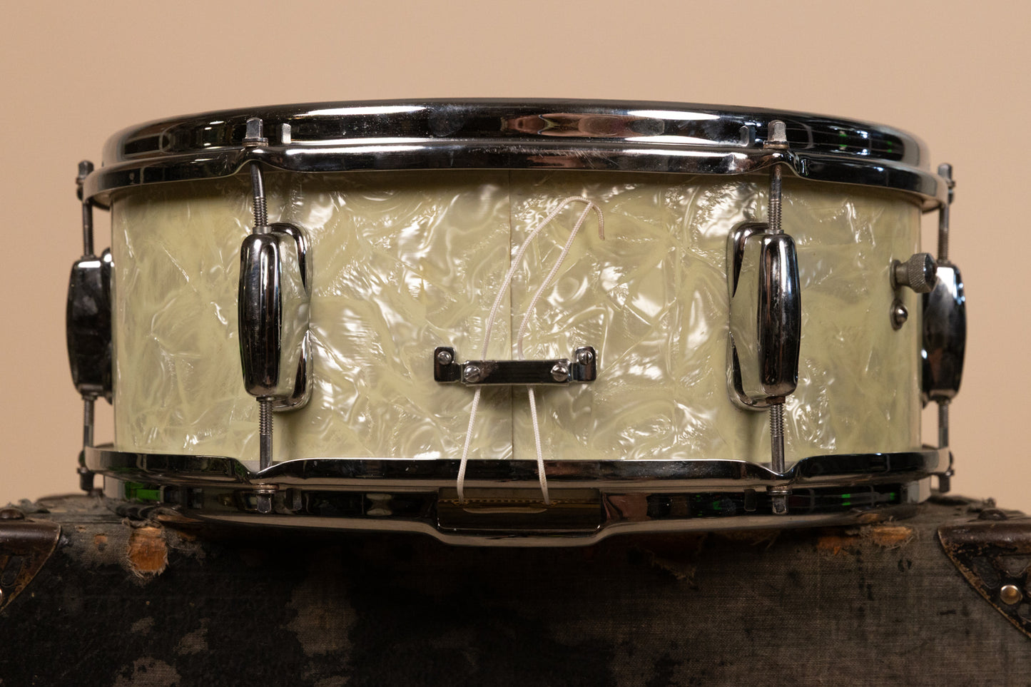 1960s Slingerland 5x14 White Marine Pearl Deluxe Student Snare Drum
