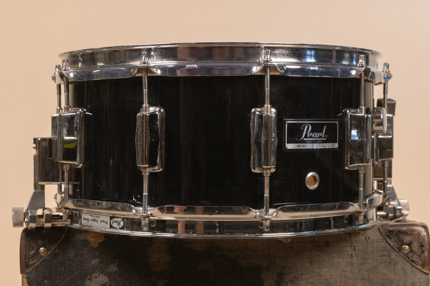 1970s Pearl 6.5x14 BC-414D Jet Black Snare Drum