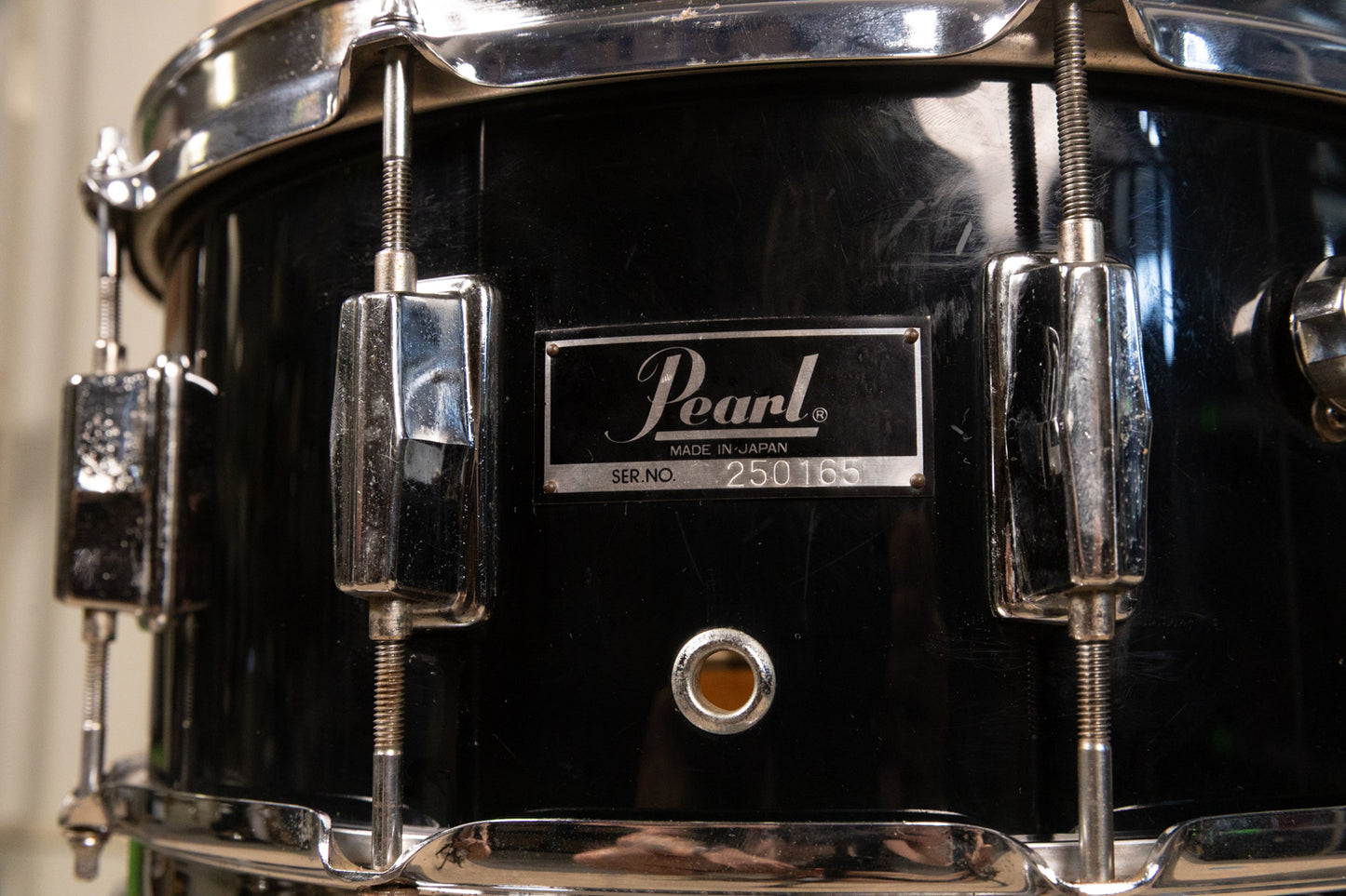 1970s Pearl 6.5x14 BC-414D Jet Black Snare Drum