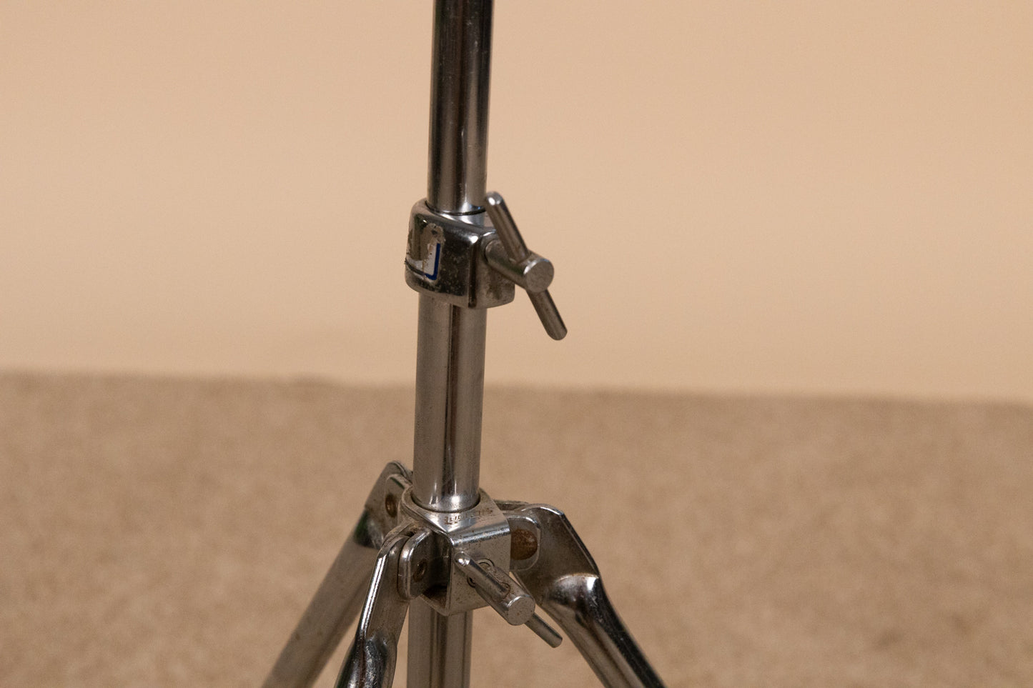 Vintage Ludwig No. 1130 Atlas Button Feet Hi Hat Stand