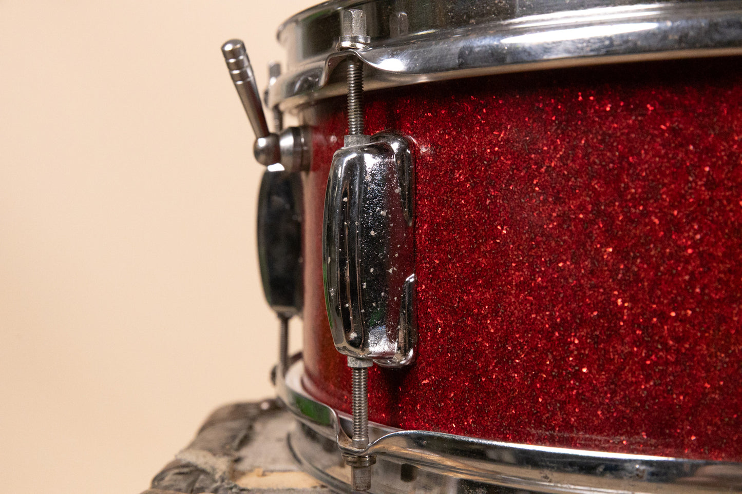 Vintage MIJ 5x14 Red Sparkle Snare Drum