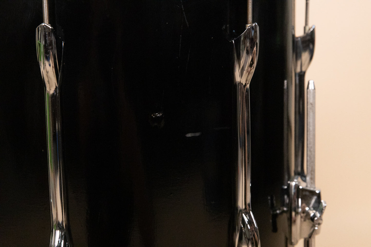 Premier APK 16x18 Black Floor Tom