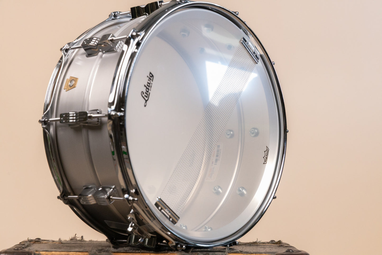 Ludwig 6.5x14 Acrolite Snare Drum - P86C Throw Off