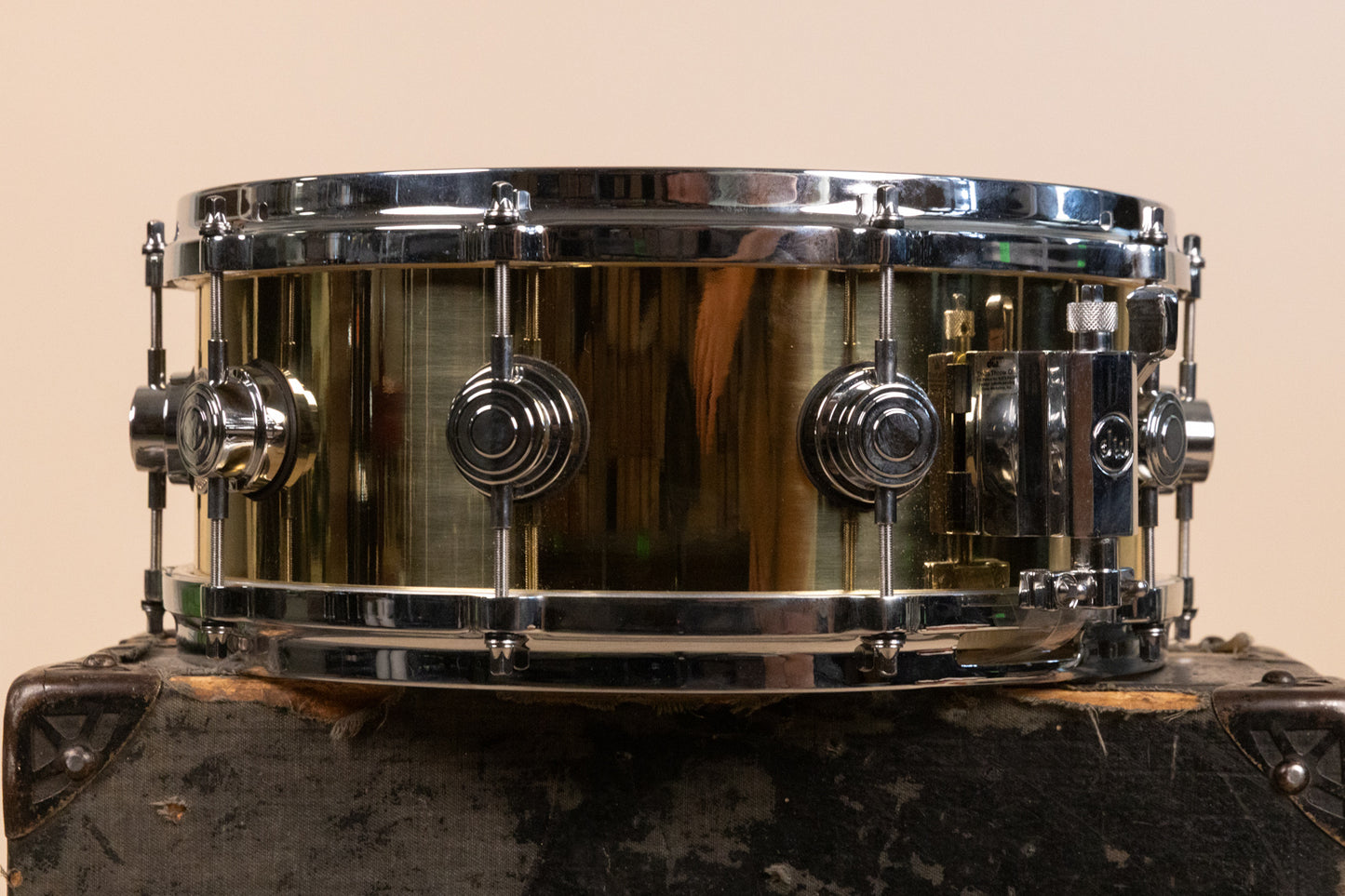 2000s DW Collector's Series 5.5x14 Bell Brass Snare Drum