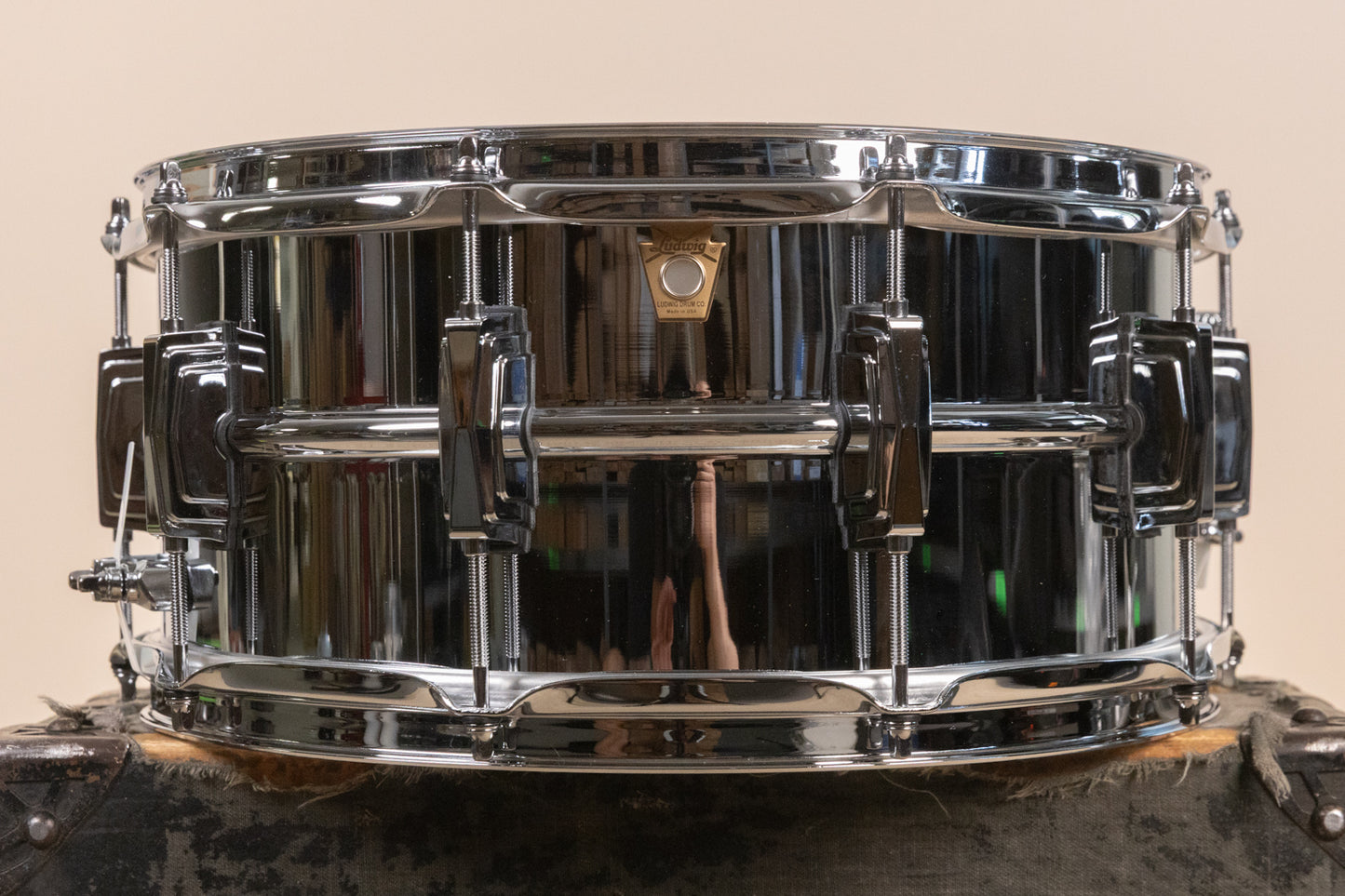 Ludwig 6.5x14 Chrome-Over-Brass Snare Drum B-Stock Snare Drum