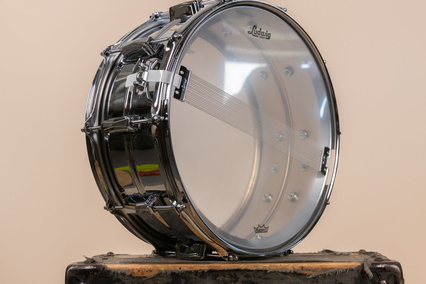 Ludwig 6.5x14 Chrome-Over-Brass Snare Drum B-Stock Snare Drum