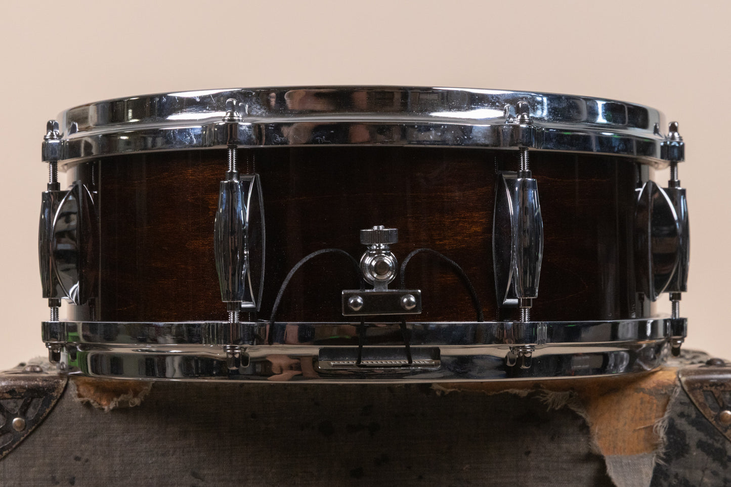 Gretsch USA Custom 5x14 Antique Maple Gloss Snare Drum