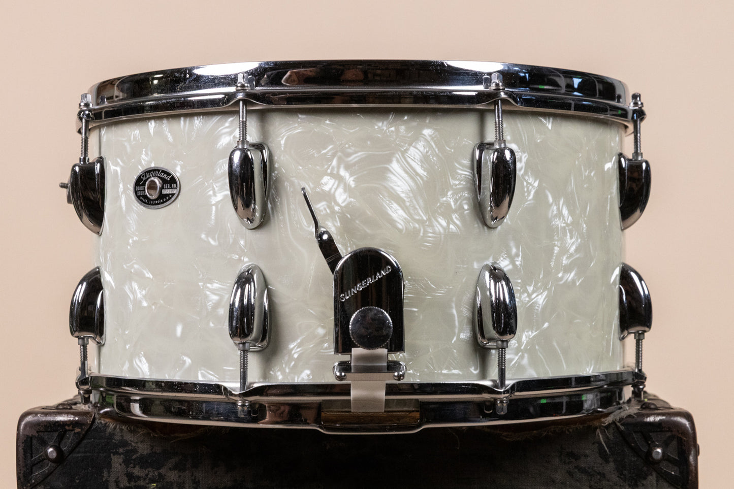 1970s Slingerland 8x15 White Marine Pearl Concert King Snare Dru