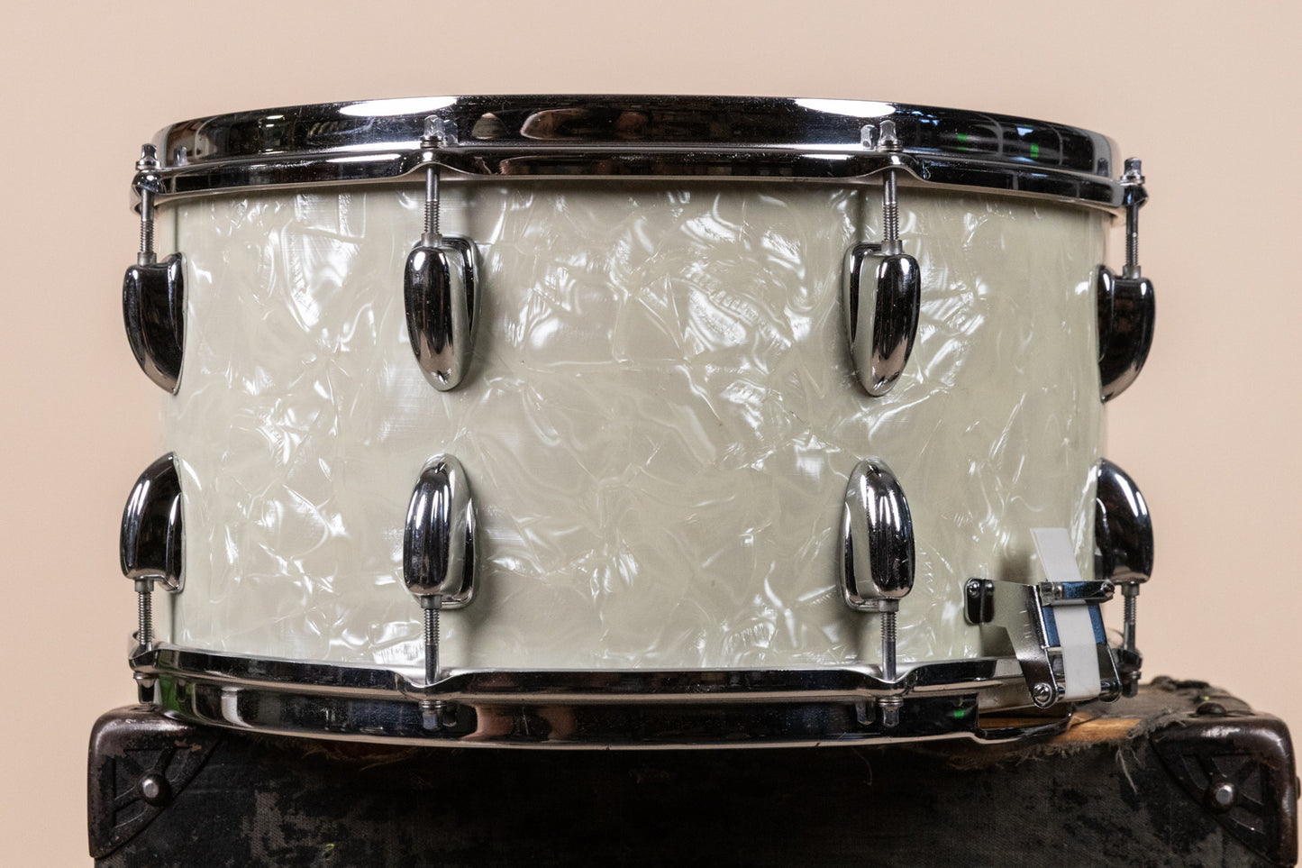 1970s Slingerland 8x15 White Marine Pearl Concert King Snare Dru