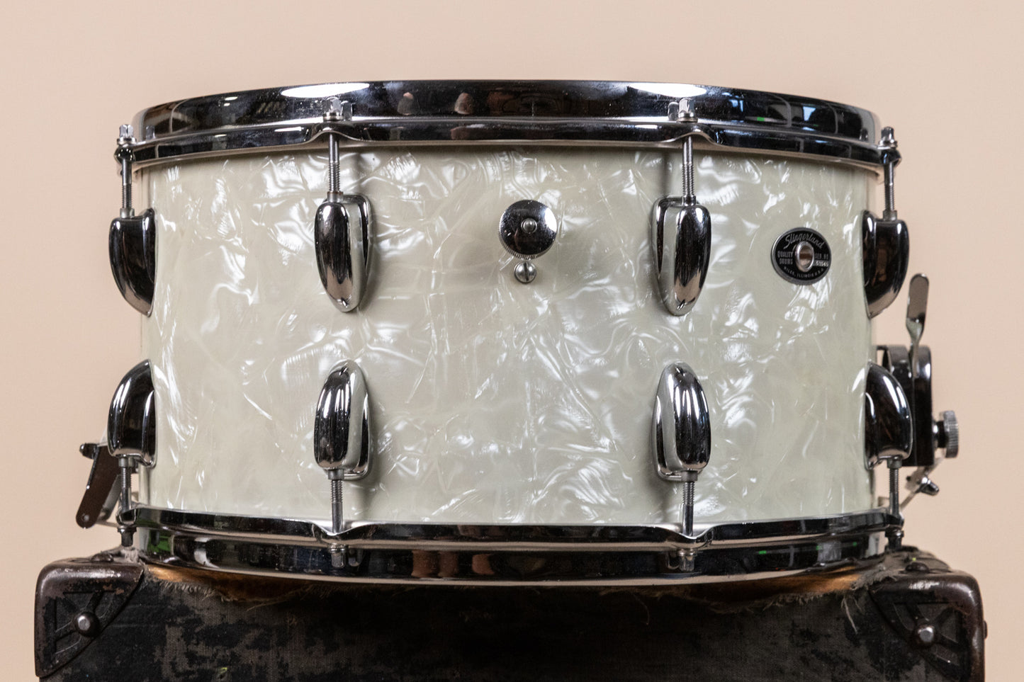 1970s Slingerland 8x15 White Marine Pearl Concert King Snare Dru