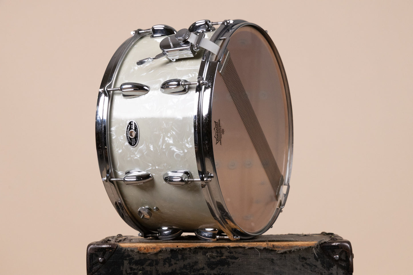 1970s Slingerland 8x15 White Marine Pearl Concert King Snare Dru