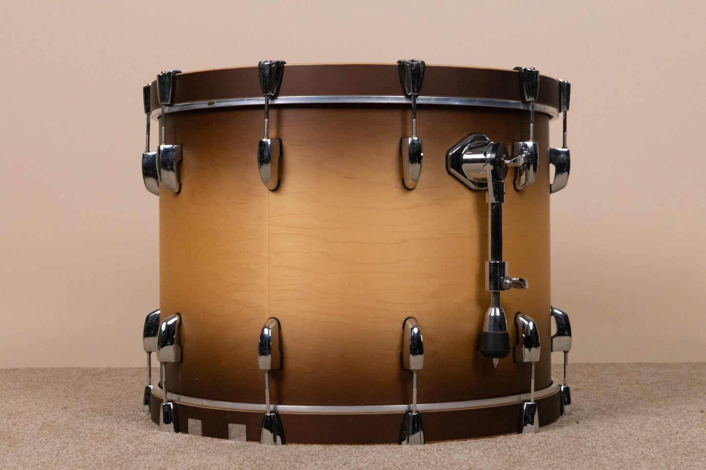 Pearl Masters Maple Complete 16x22 Satin Natural Burst Bass Drum