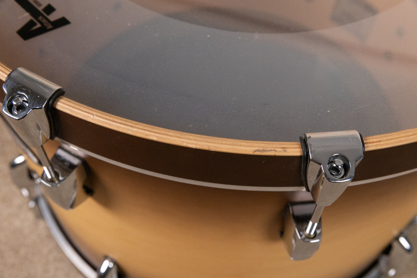 Pearl Masters Maple Complete 16x22 Satin Natural Burst Bass Drum