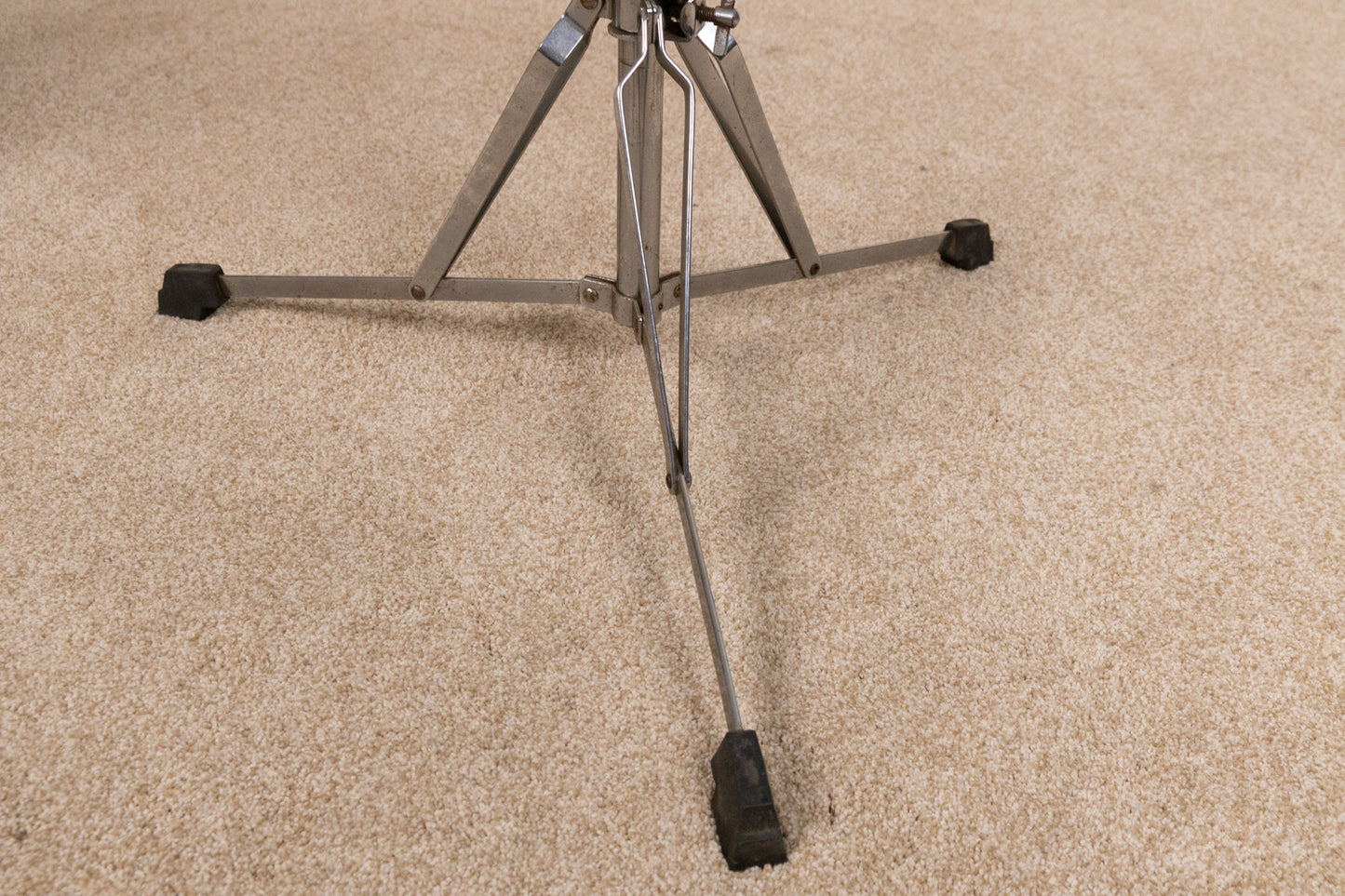 Roto Tom Floor Stand