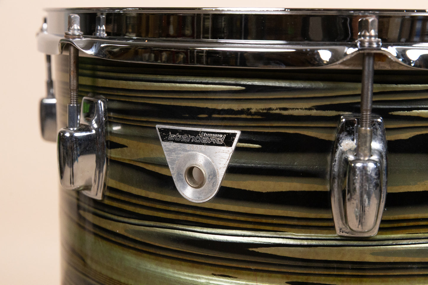 Vintage Ludwig 16x16 Avocado Strata Floor Tom