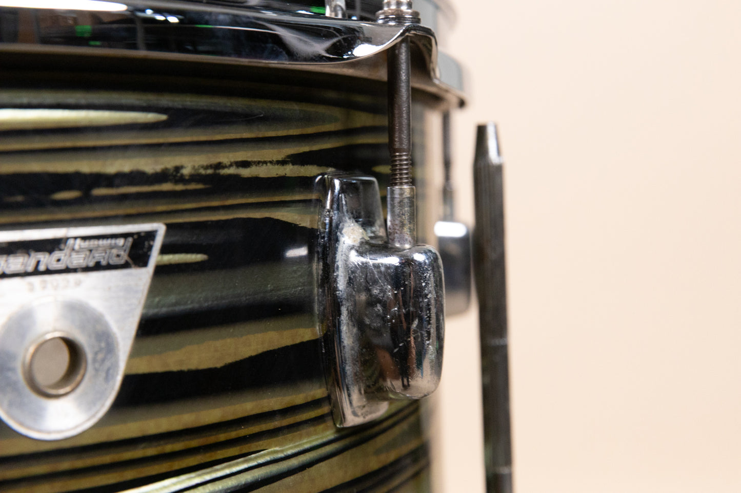 Vintage Ludwig 16x16 Avocado Strata Floor Tom