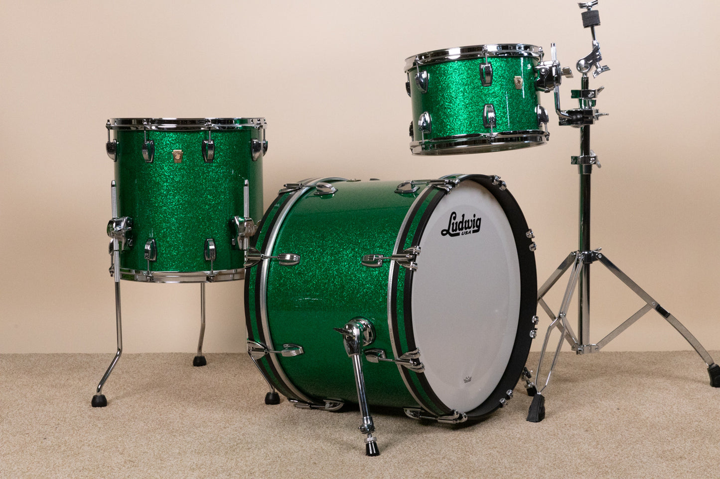 Ludwig Classic Maple Green Sparkle Downbeat Drum Set