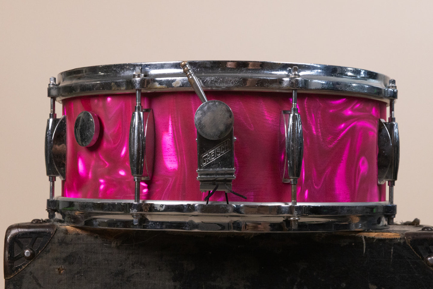 Vintage Gretsch 5.5x14 Pink Satin Flame Model 4157 Snare Drum