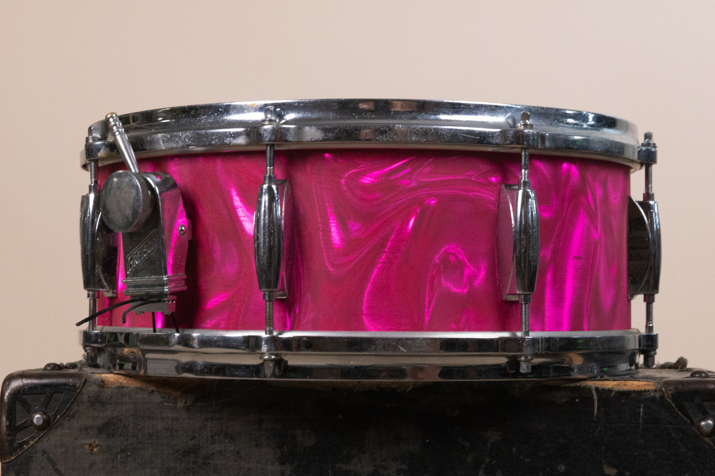Vintage Gretsch 5.5x14 Pink Satin Flame Model 4157 Snare Drum
