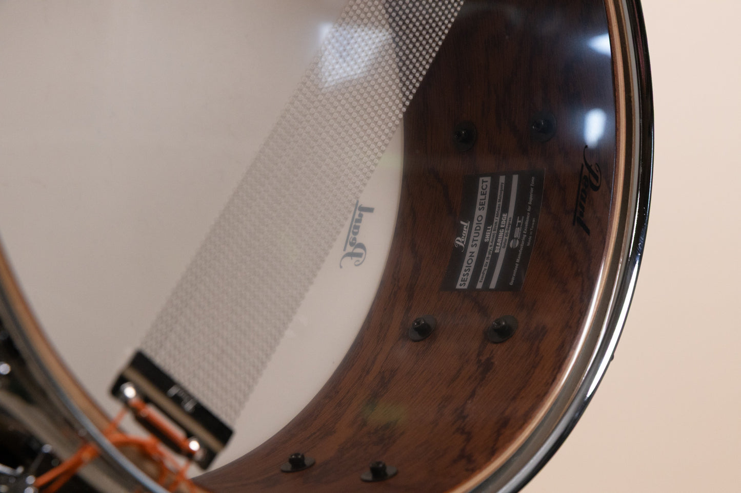 Pearl 5.5x14 Session Studio Select Nicotine White Marine Pearl Snare Drum