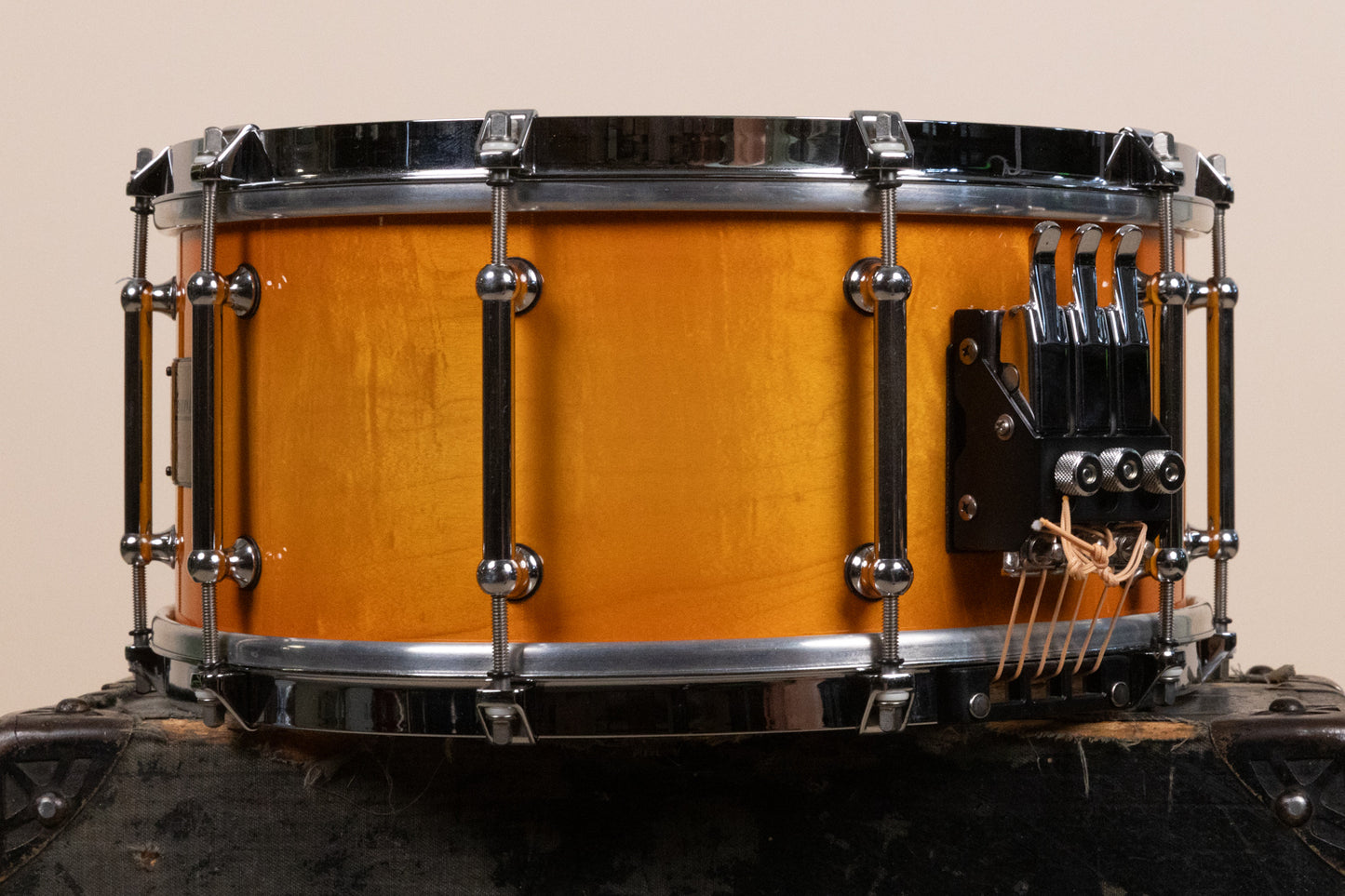 Pearl Symphonic 6.5x14 6-Ply Maple Snare Drum