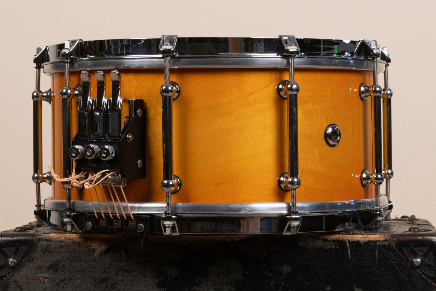 Pearl Symphonic 6.5x14 6-Ply Maple Snare Drum