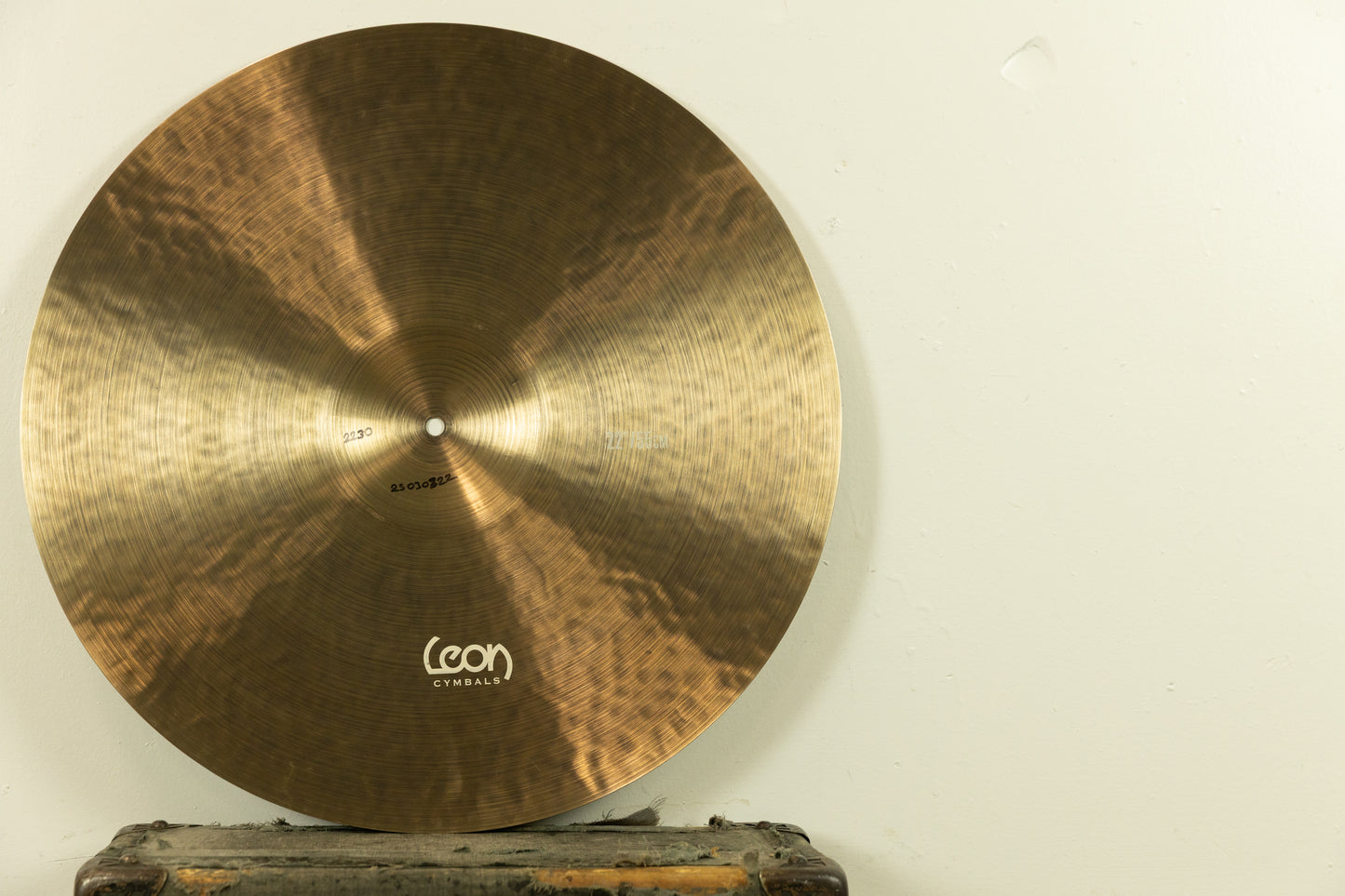 Leon 22" Modern Vintage Constantinople Ride Cymbal 2230g
