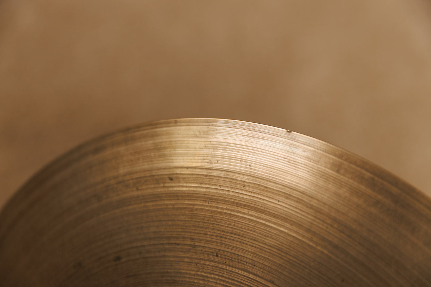 1960s Zildjian 14" Hi Hat Cymbals 863g 924g