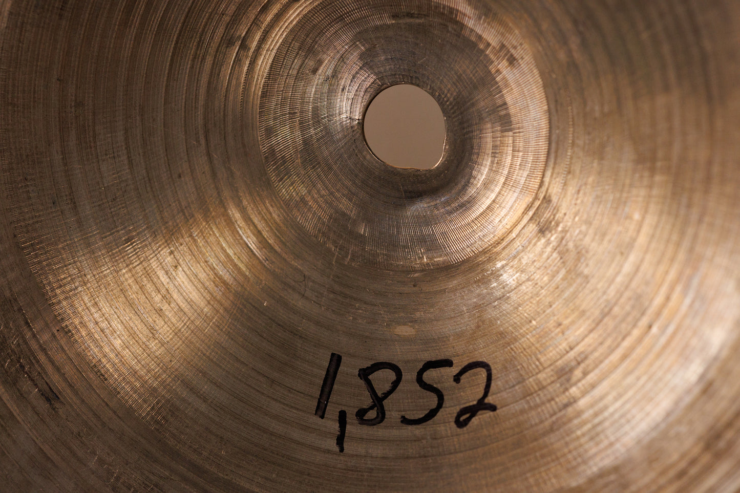 1950s Avedis Zildjian 19" Small Stamp Ride Cymbal 1852g