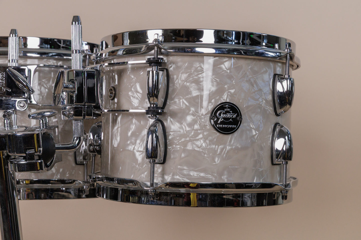 Gretsch RN2-E8246 Renown Vintage Pearl Drum Set