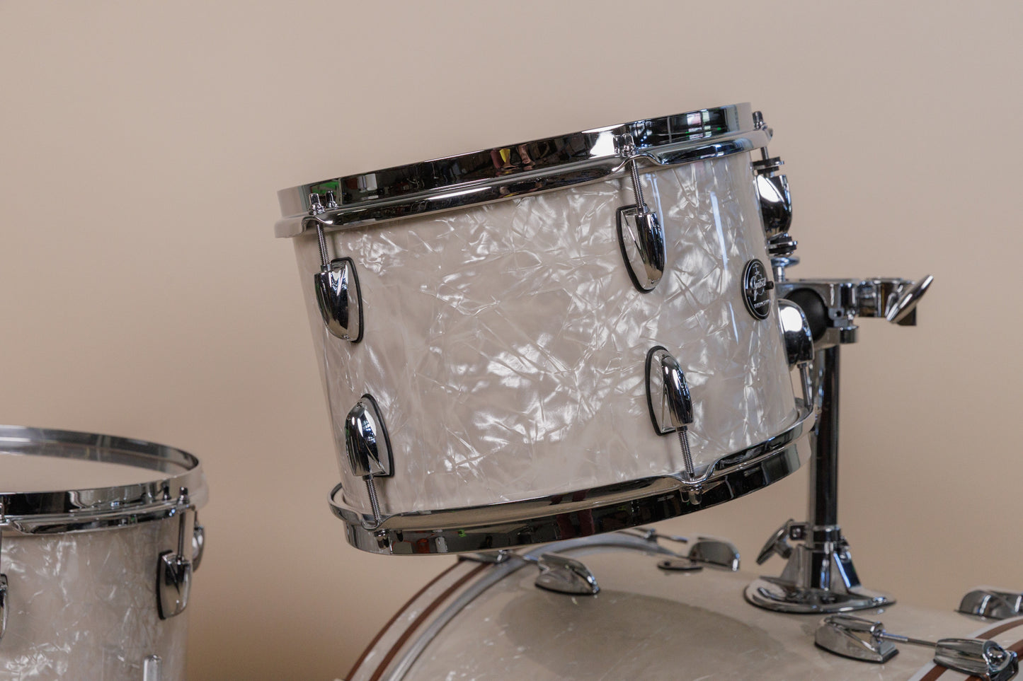 Gretsch RN2-E8246 Renown Vintage Pearl Drum Set
