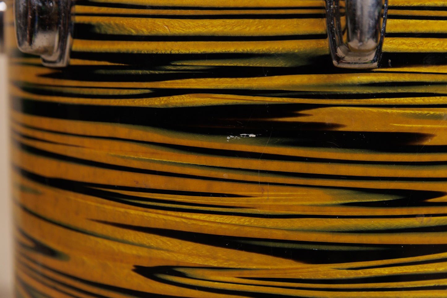 1970s Ludwig Standard 16x16 Lemon Strata Floor Tom