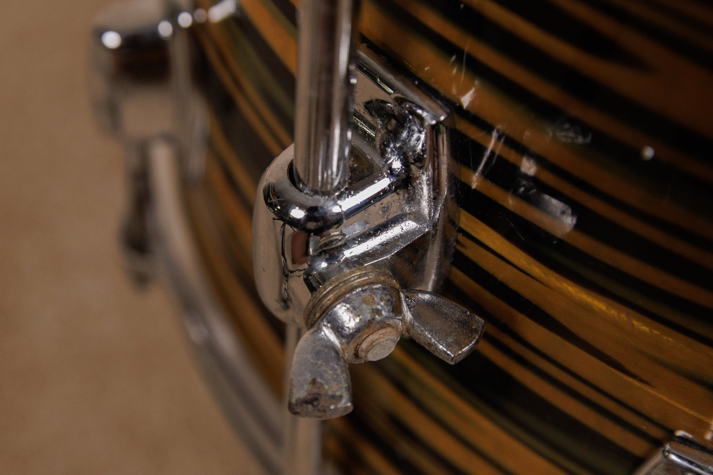 1970s Ludwig Standard 16x16 Lemon Strata Floor Tom