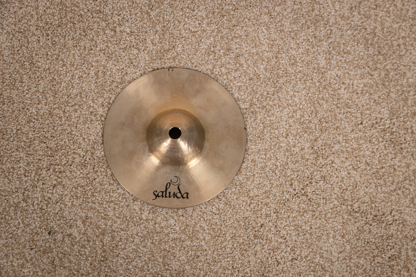 Saluda 6" V Bell 260g