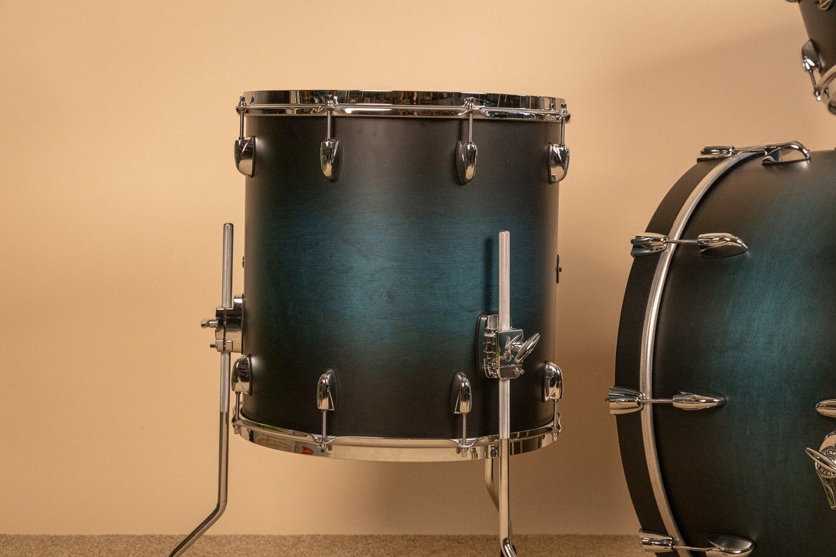 Gretsch Renown RN2-R643 Satin Antique Blue Burst Drum Set