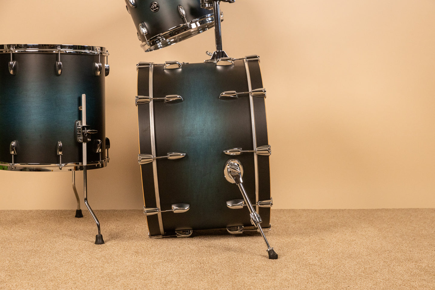 Gretsch Renown RN2-R643 Satin Antique Blue Burst Drum Set