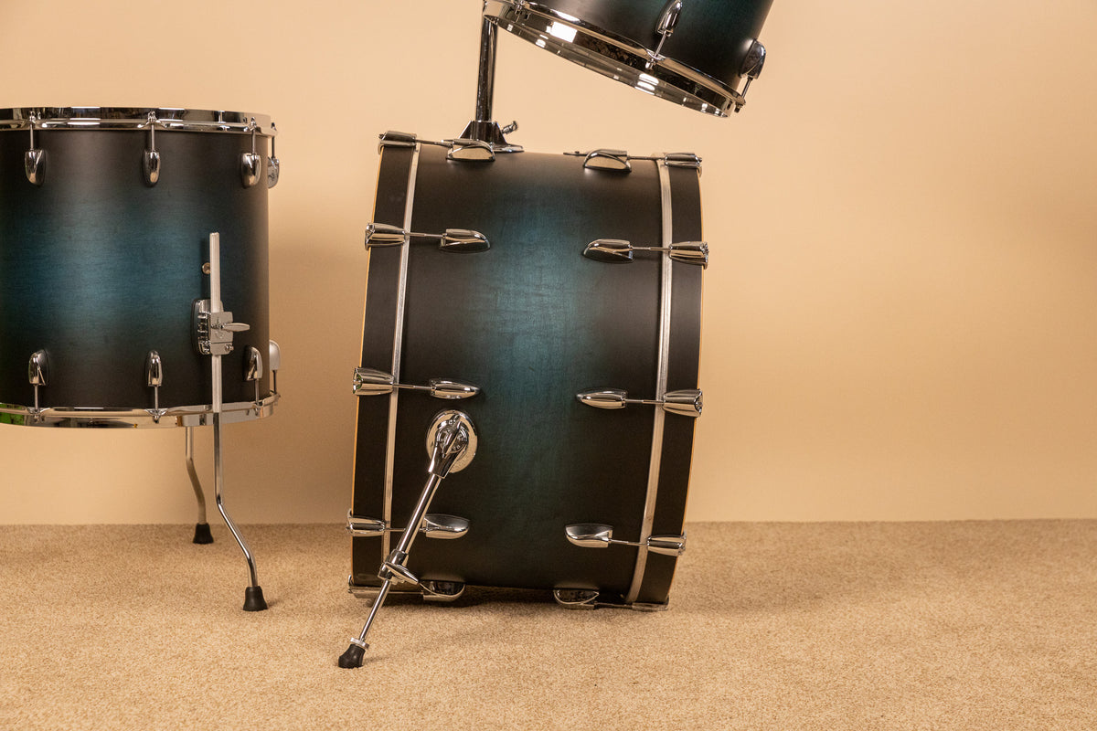 Gretsch Renown RN2-R643 Satin Antique Blue Burst Drum Set